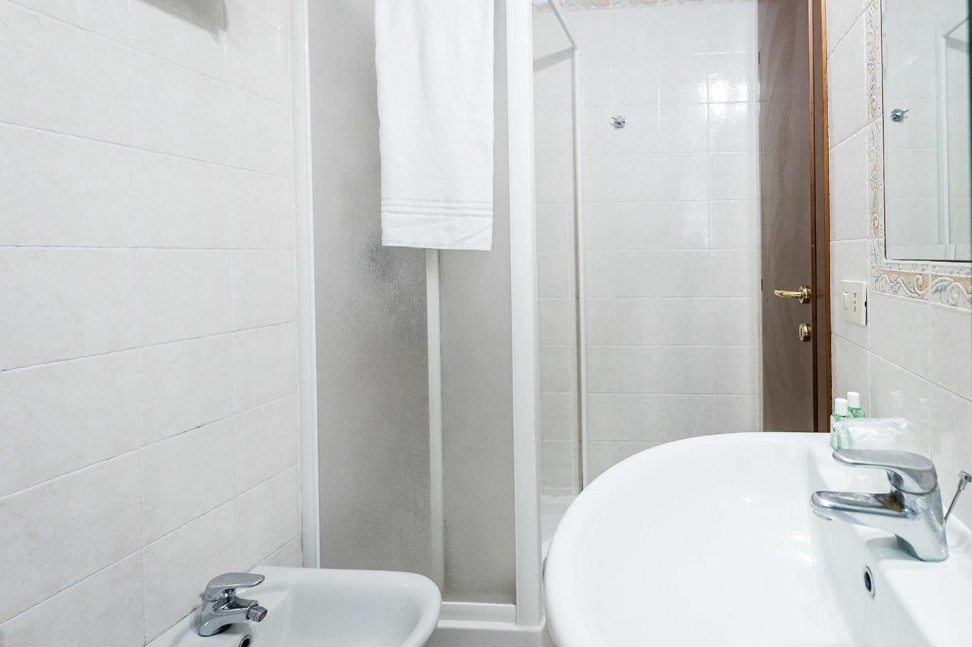 โรงแรมลา วิลเลตตา ฟิวมิชีโน ภายนอก รูปภาพ